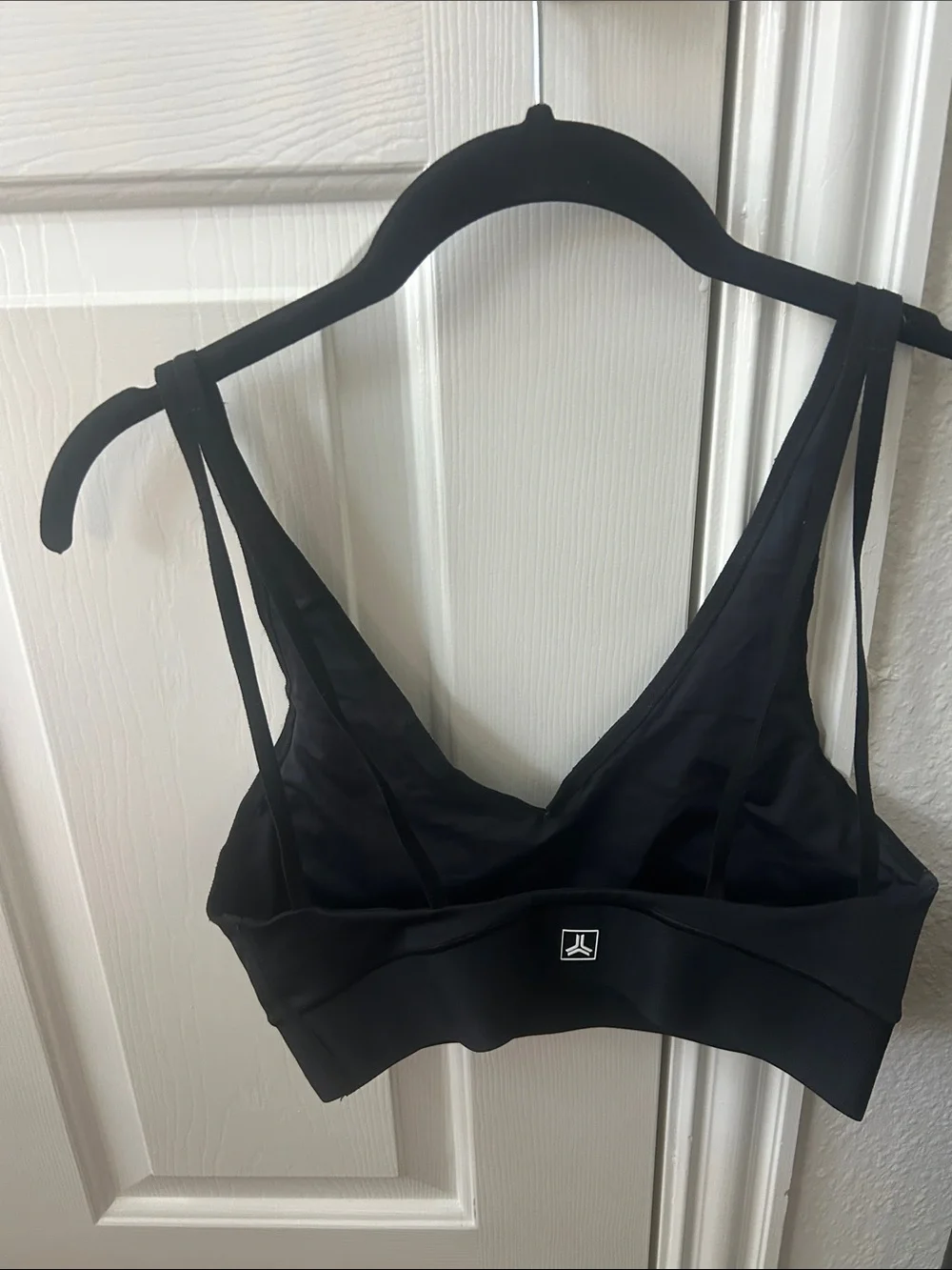 Alala Black Strappy V-Neck Sports Bralette